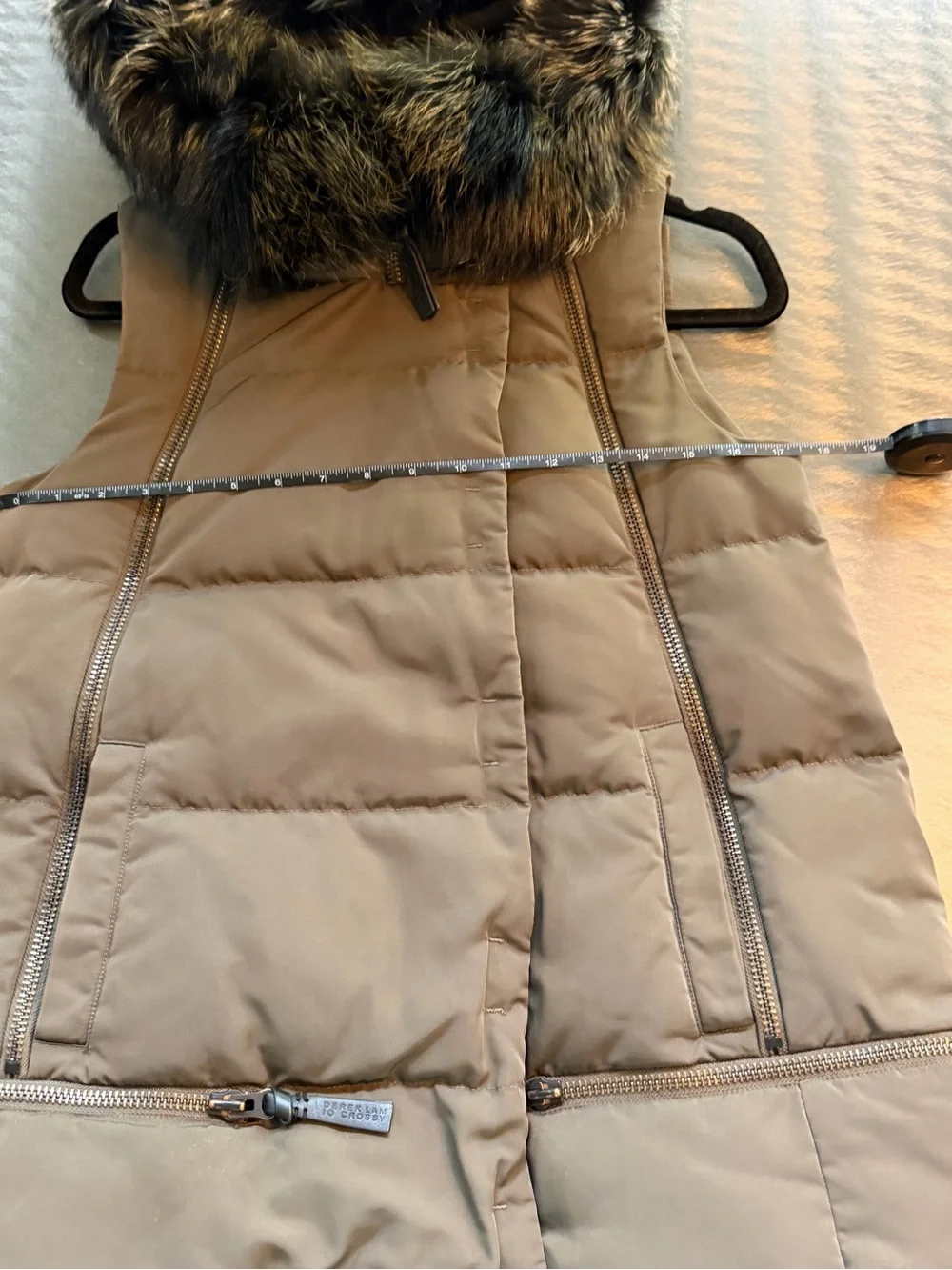10 Crosby Derek Lam Olive Quilted Fox Fur Trim Puffer Vest, Mint Cond. msrp $795